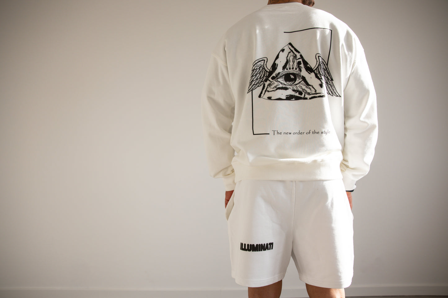 Felpa oversize ILLUMINATI