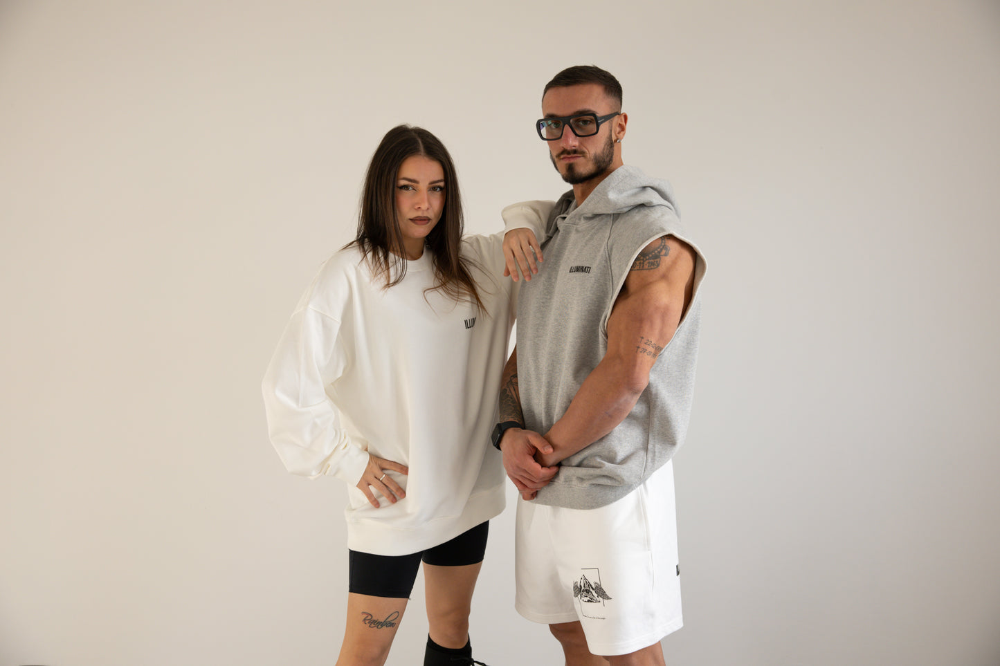 Felpa oversize ILLUMINATI
