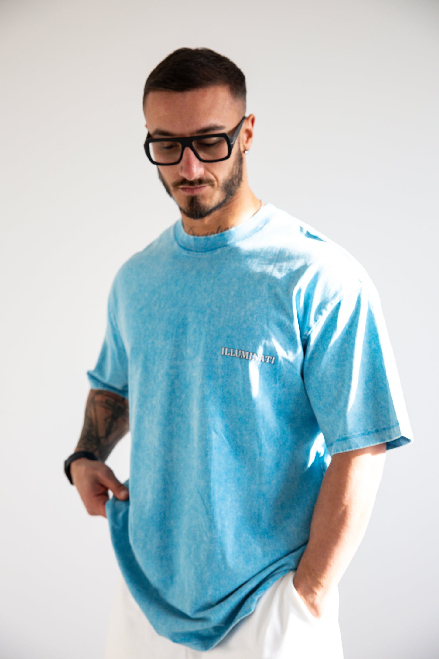 Vintage faded white logo ILLUMINATI T-SHIRT
