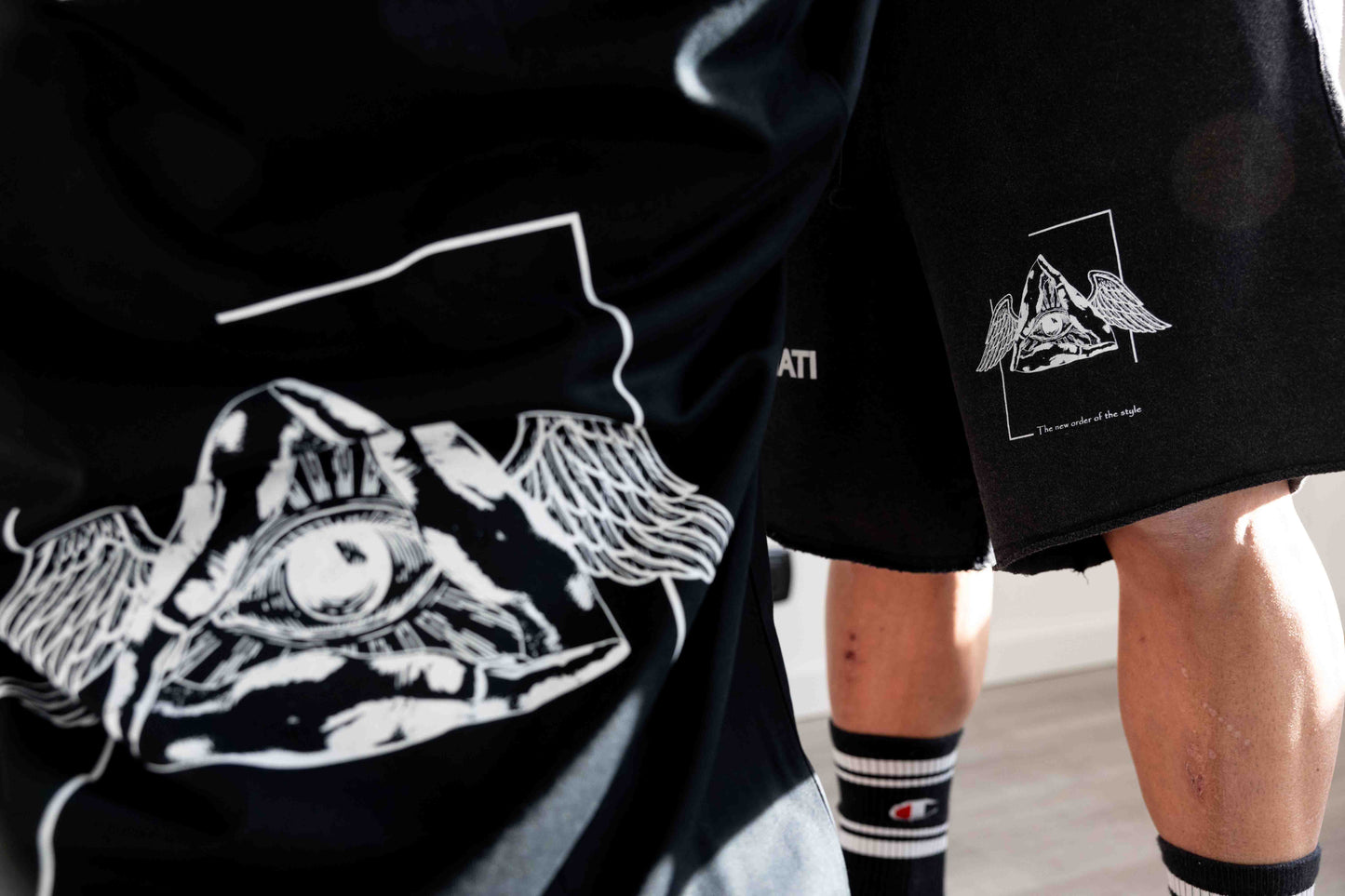 Pantaloncini oversize ILLUMINATI
