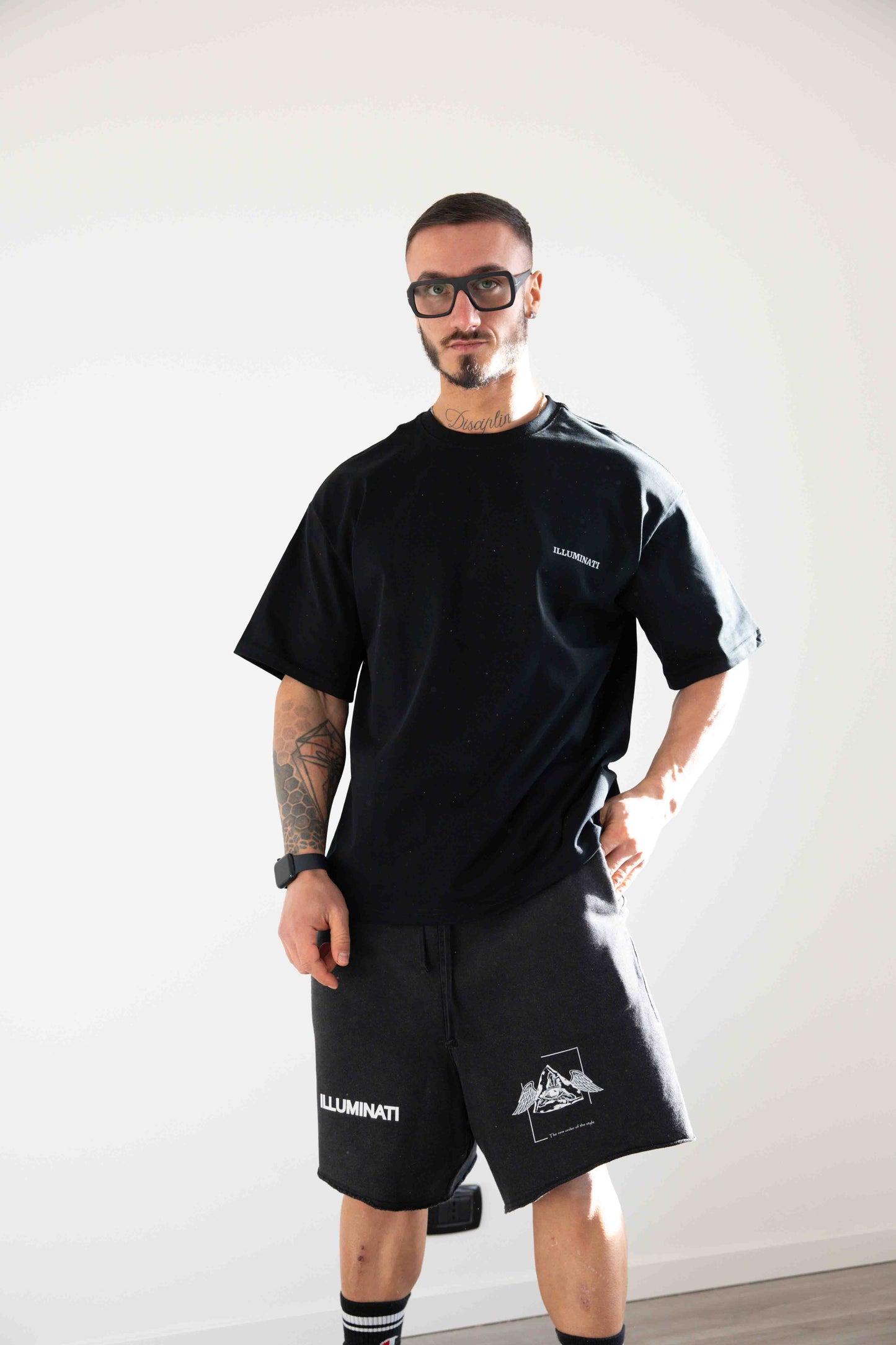 T-SHIRT oversize ILLLUMINATI