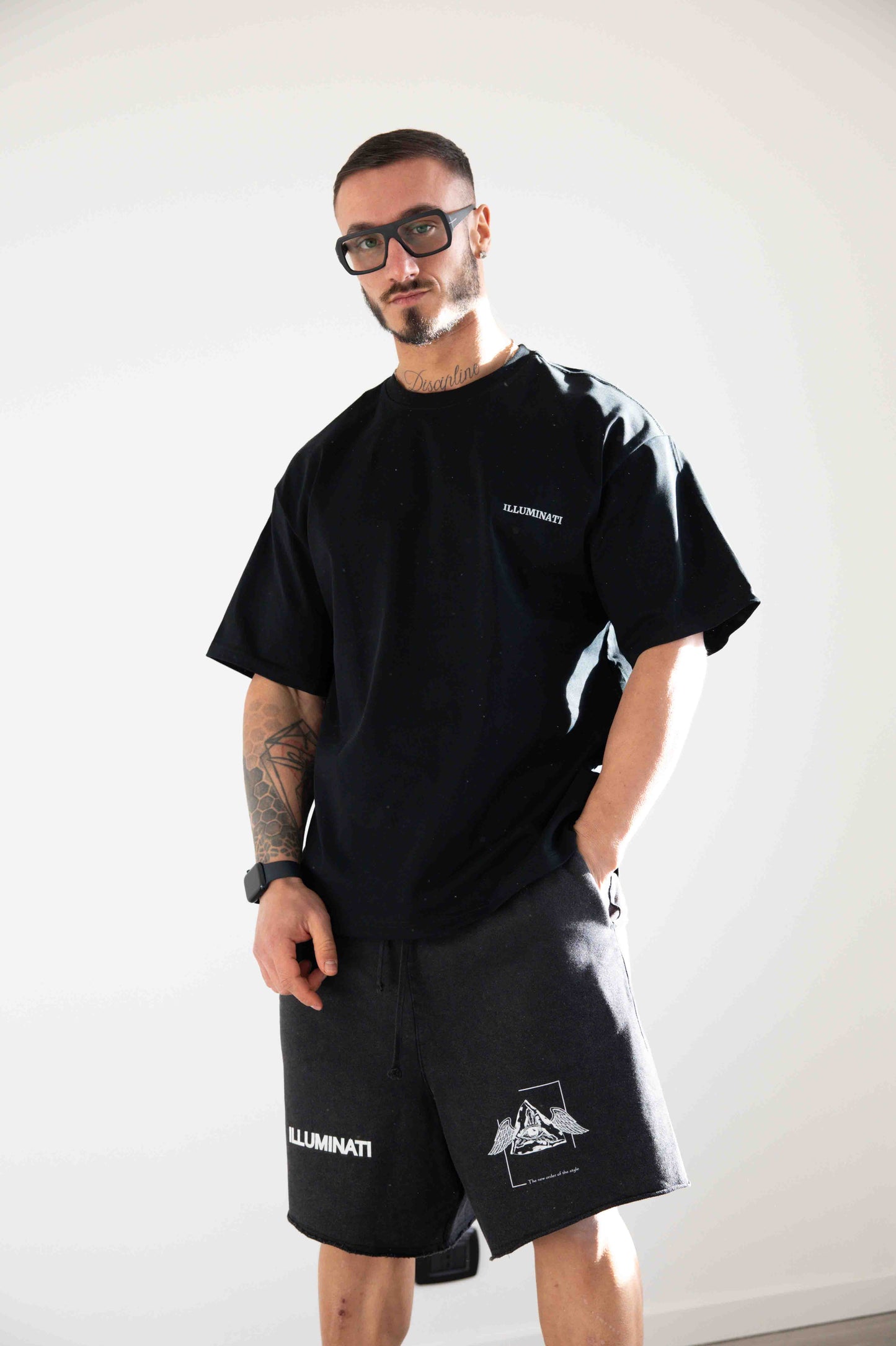 T-SHIRT oversize ILLLUMINATI