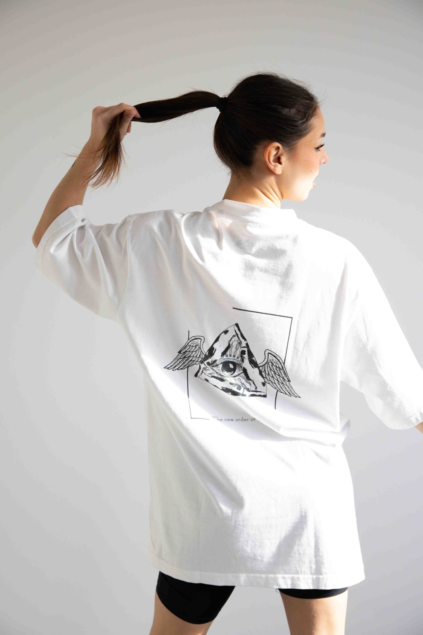 Camiseta oversize ILLUMINATI