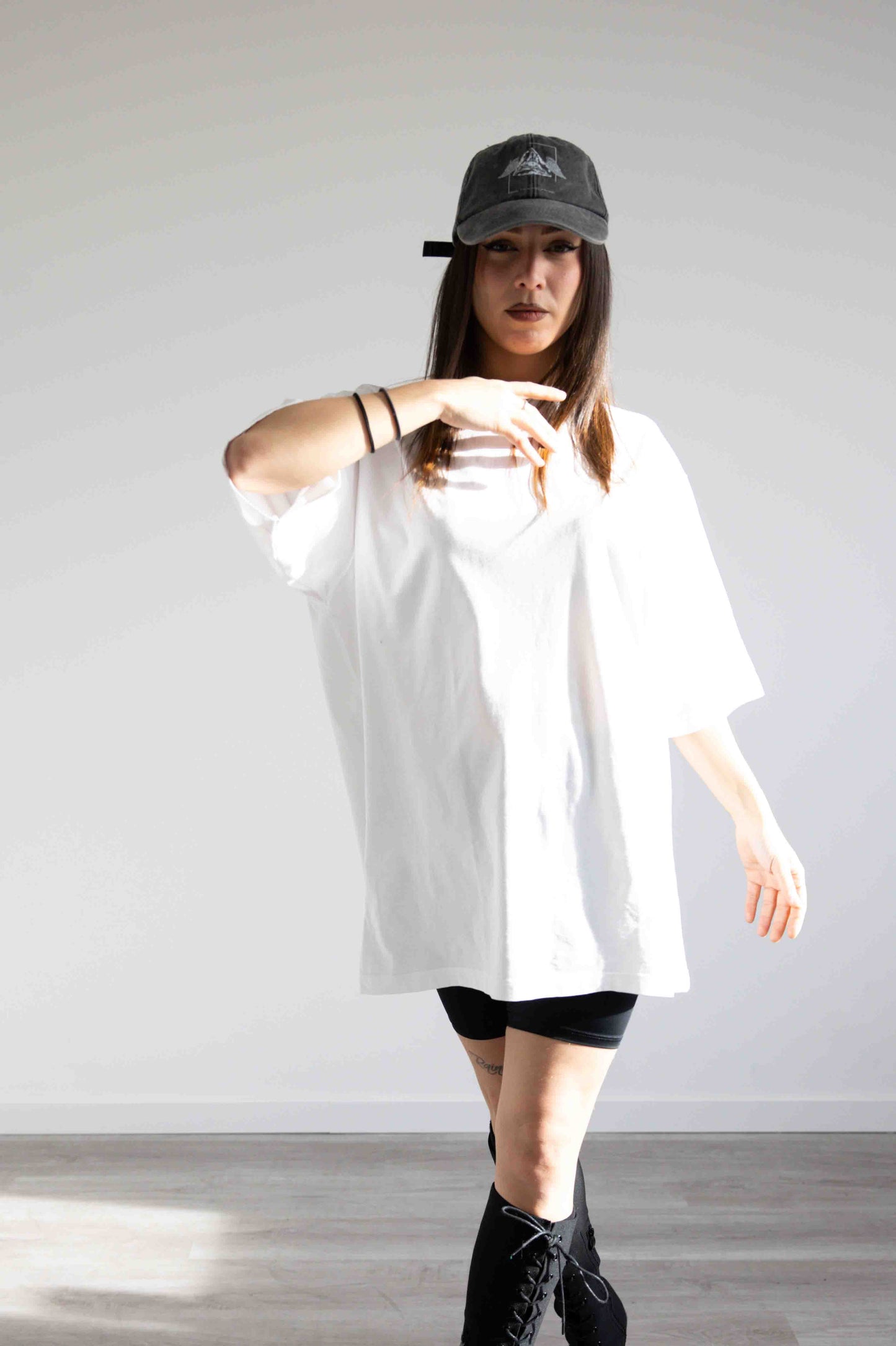 Camiseta oversize ILLUMINATI