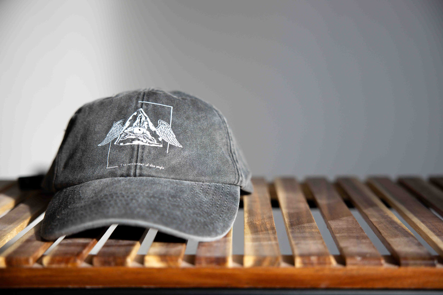 Cappellino Low Profile Vintage ILLUMINATI