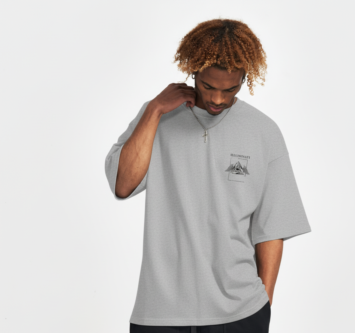 Boxy T-shirt - Labore et Constantia (Black Logo)