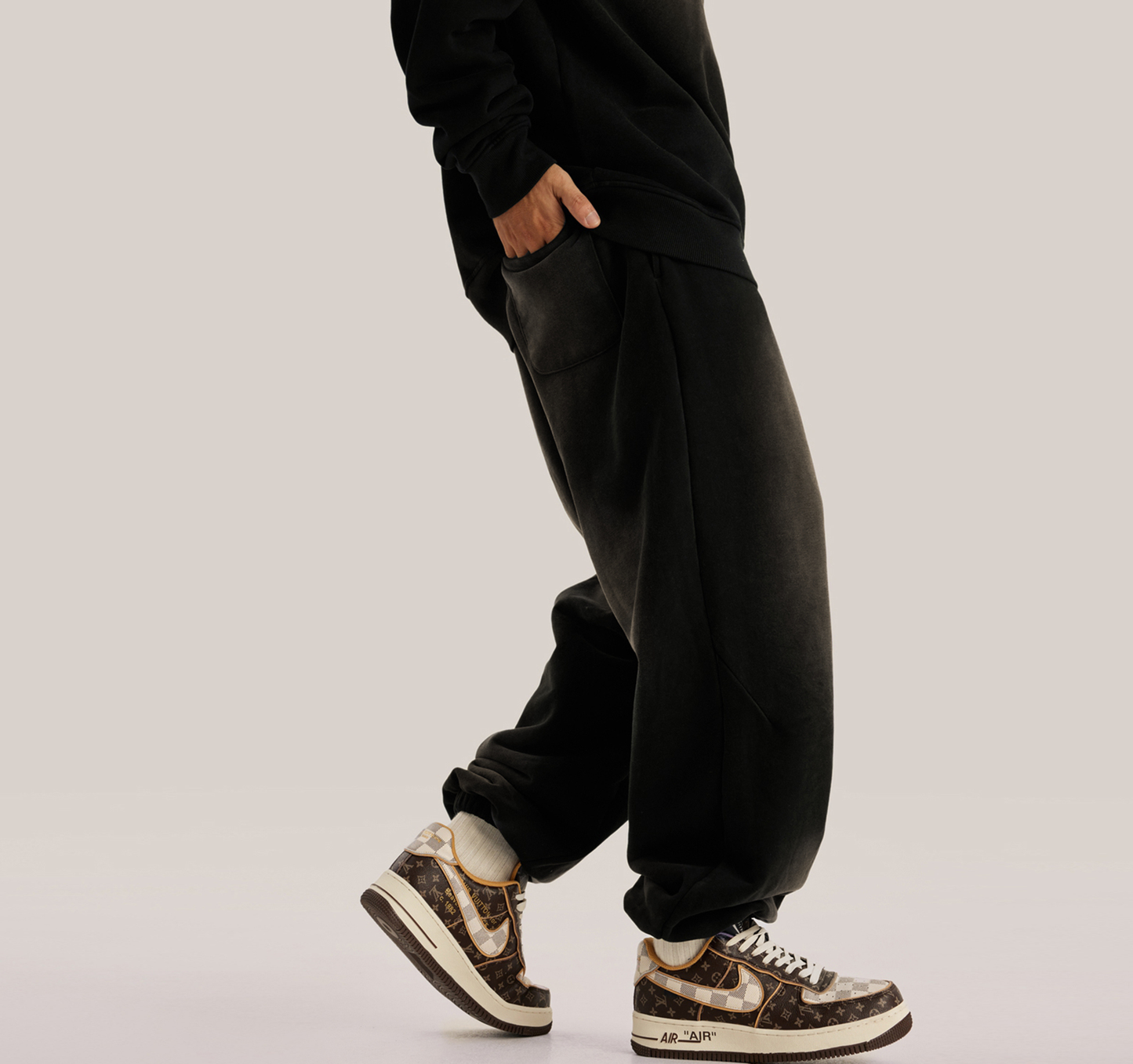 Oversized Vintage Sweatpants - Smoky Black 