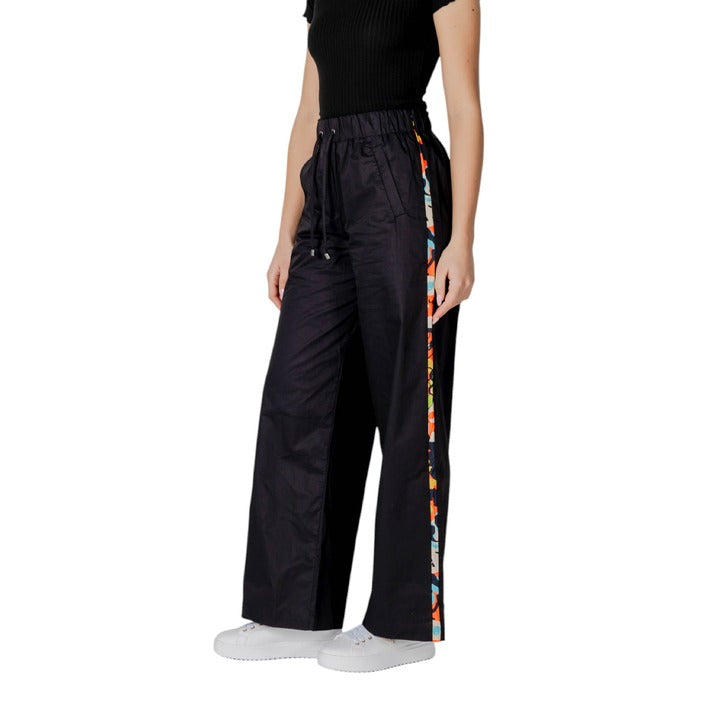 Desigual - Pantaloni Donna 25SWPW19