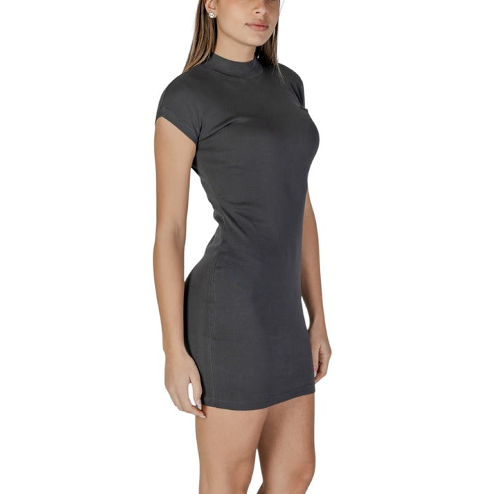 Calvin Klein Jeans - Abito Donna J20J224838